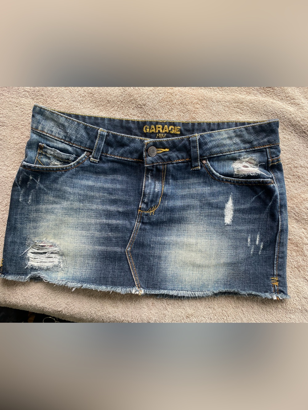 VTG GARAGE Distressed Denim Lowrise Mini micro Skirt - Y2K Grunge 7 (small)